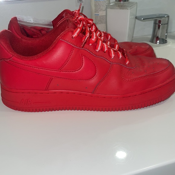 all red Nike air forces with supreme laces and original laces - Picture 3 of 7